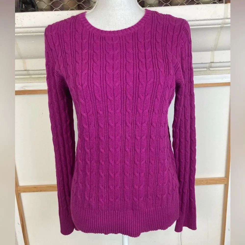 St. John's Bay Fuchsia Cotton Cable Knit Sweater preppy classic🍀